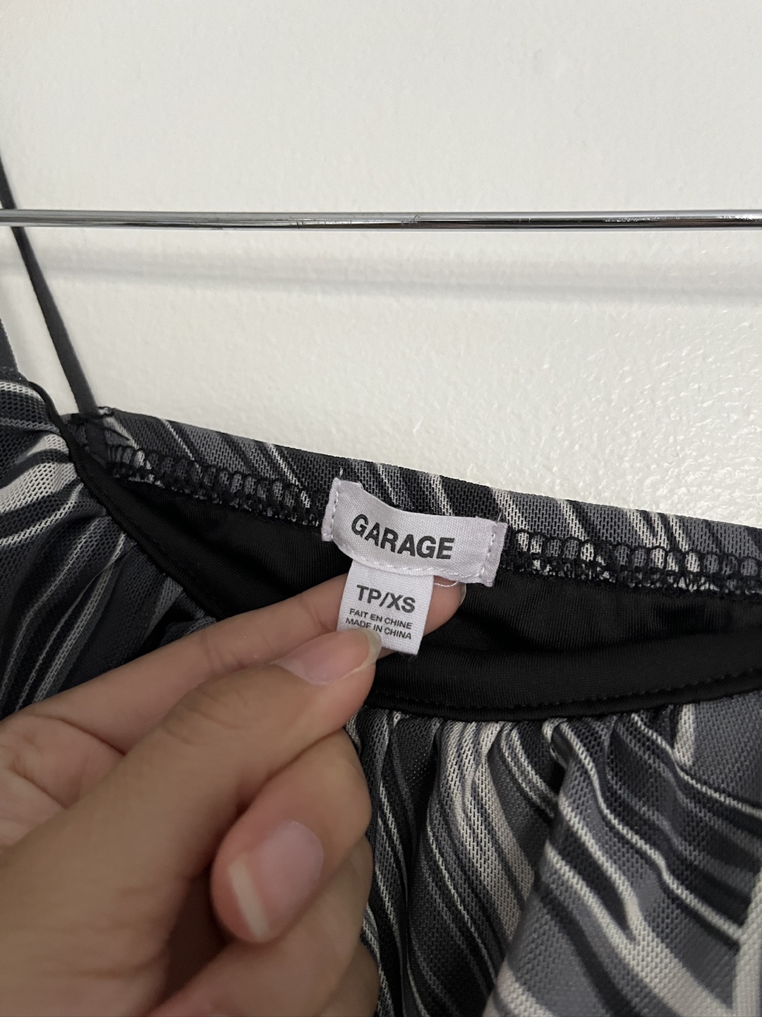 Garage XS Marble Crop Top - photo 3