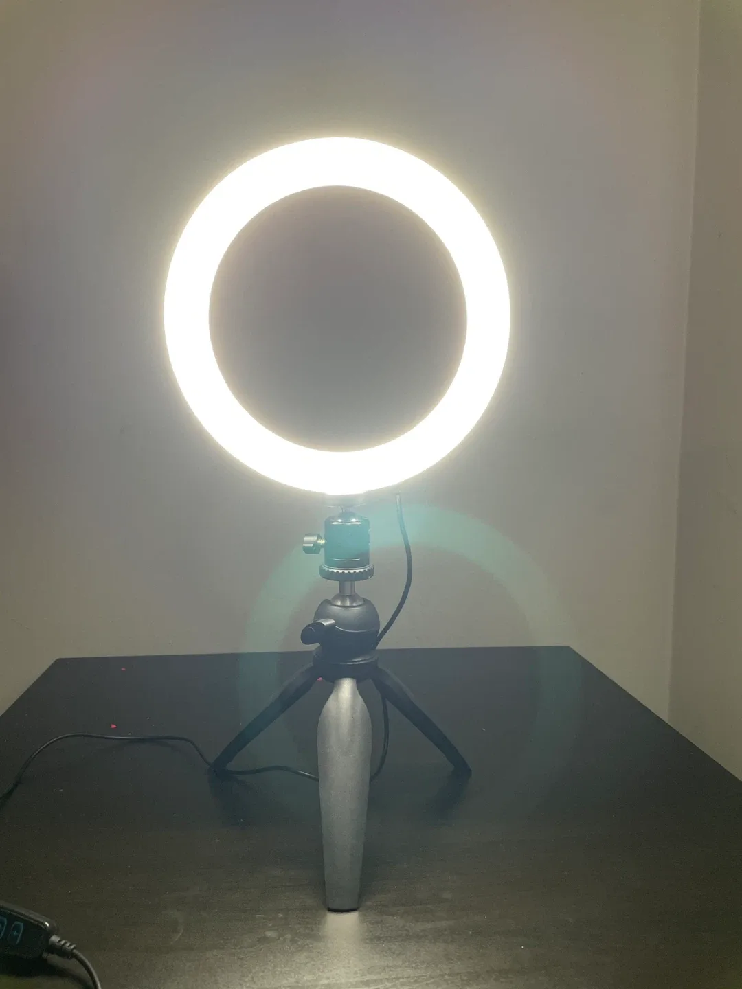 LED Ring Light with Tripod Stand image indicator(5)