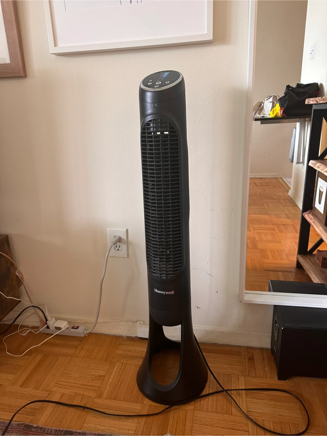 Honeywell Tower Fan - Black - photo 2
