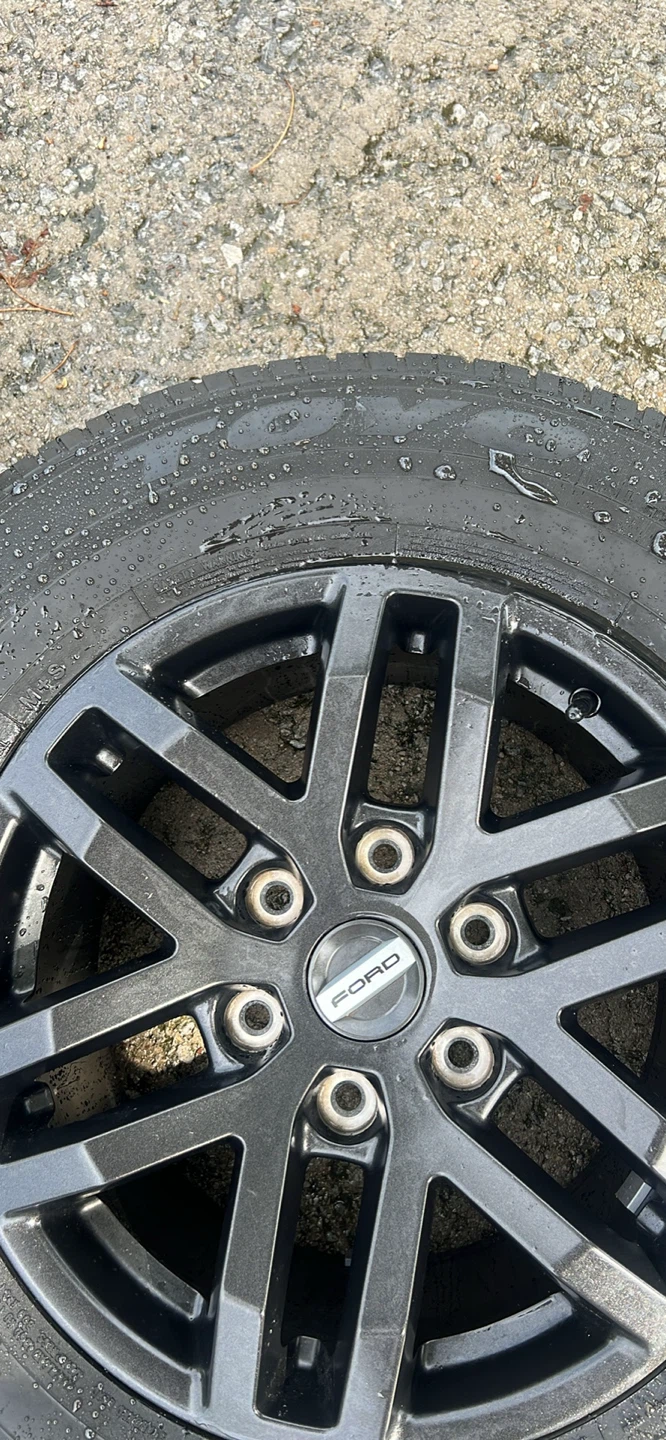 Ford P265/65R17 Tire and Rim Set - photo 4