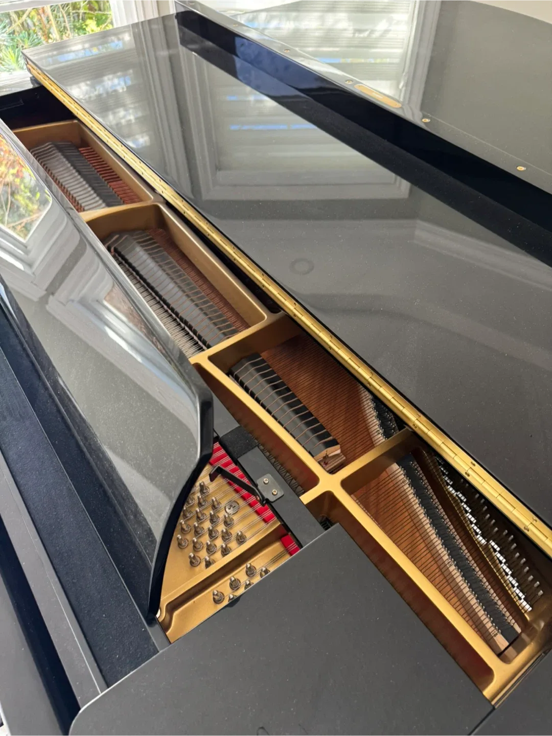K. Kawai GL-40 Grand Piano, Excellent Condition image indicator(3)