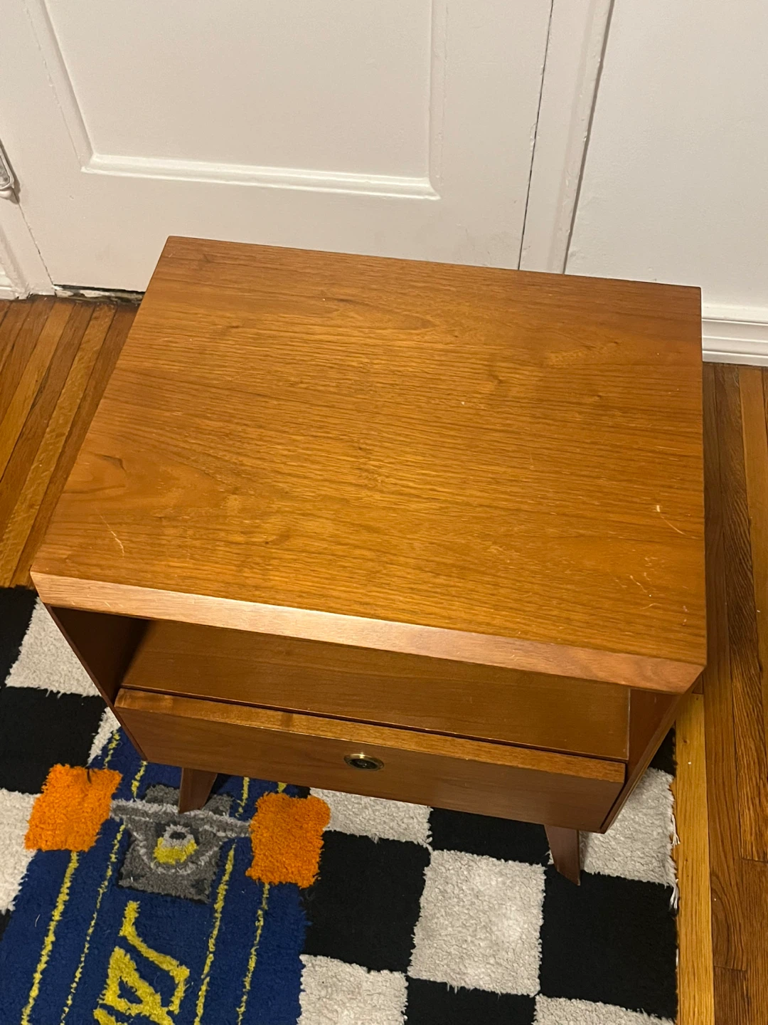 Mid-Century Modern Wood Nightstand - photo 3