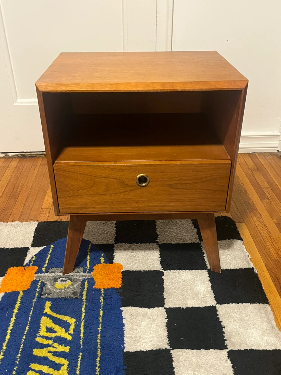Mid-Century Modern Wood Nightstand - photo 2