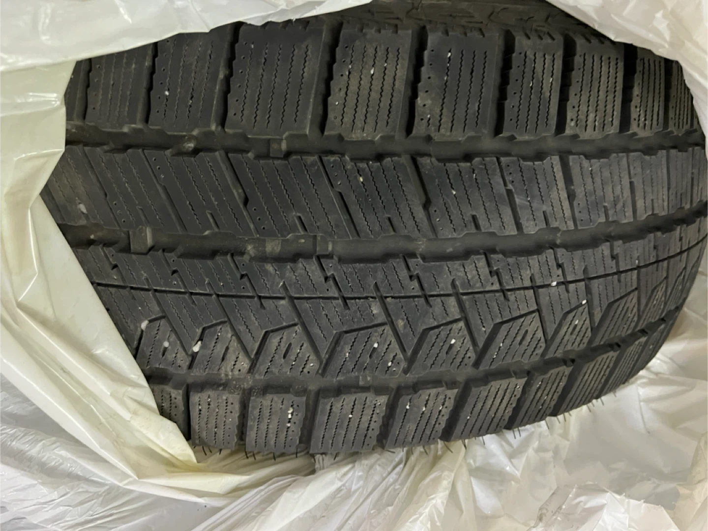 Winter Tires - Set of 4   Size 215/55R16 - photo 3
