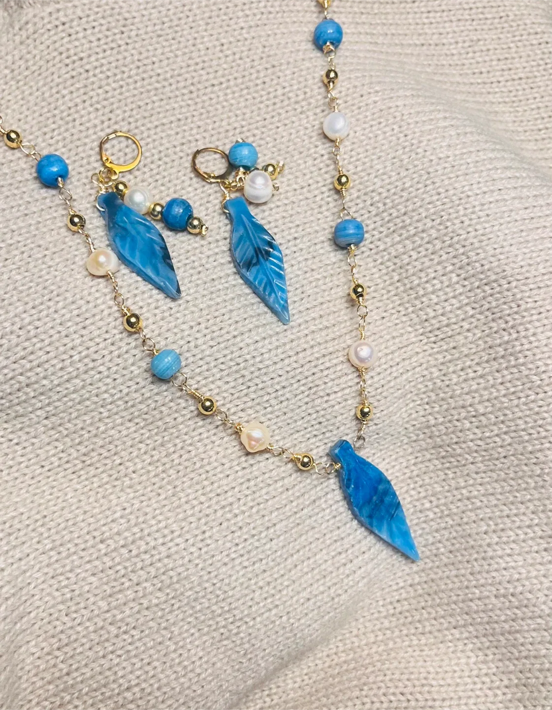 Blue Stone Necklace & Earrings Set thumbnail