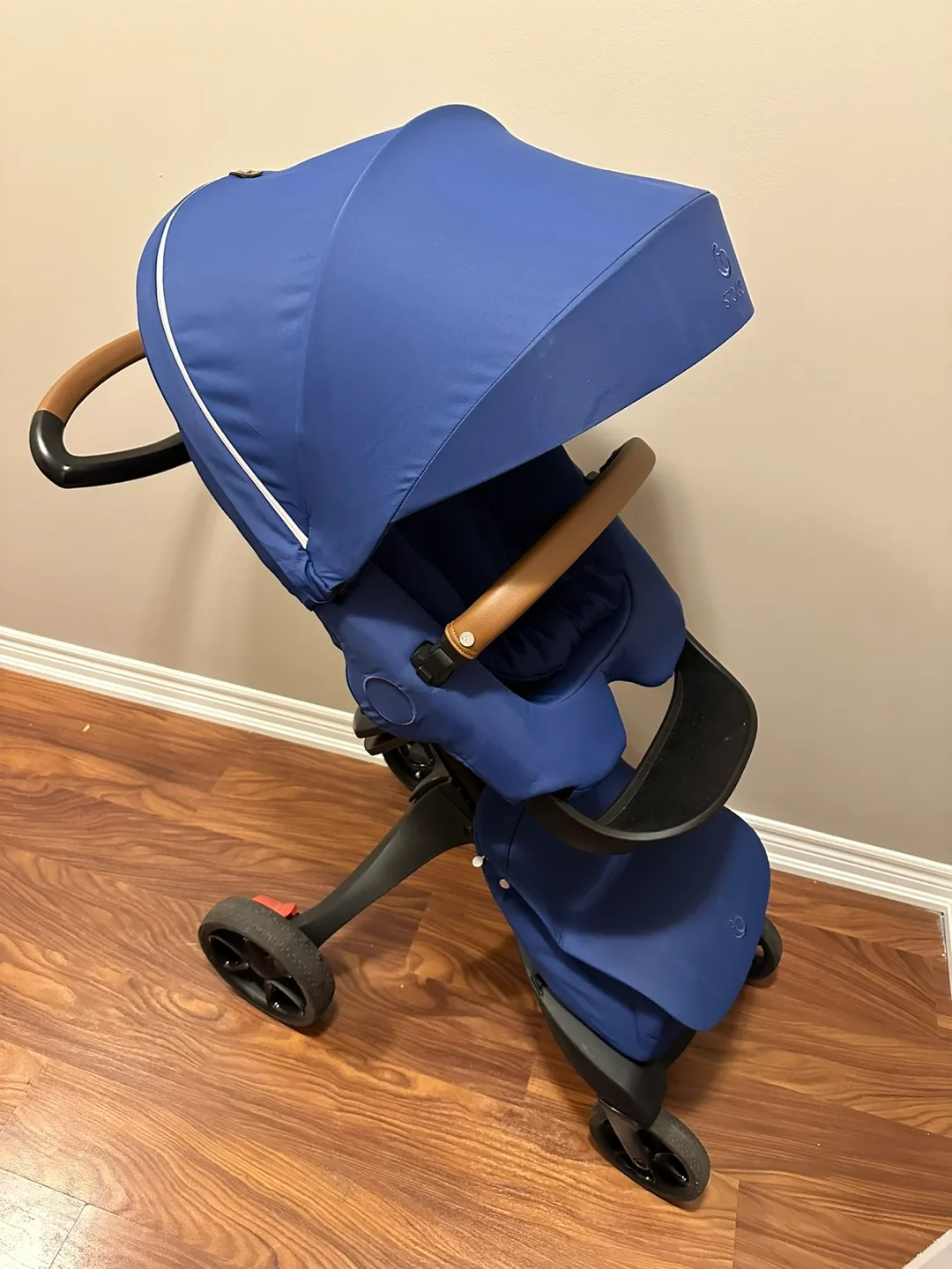 STOKKE STROLLER $500 (9.5/10) image indicator(2)