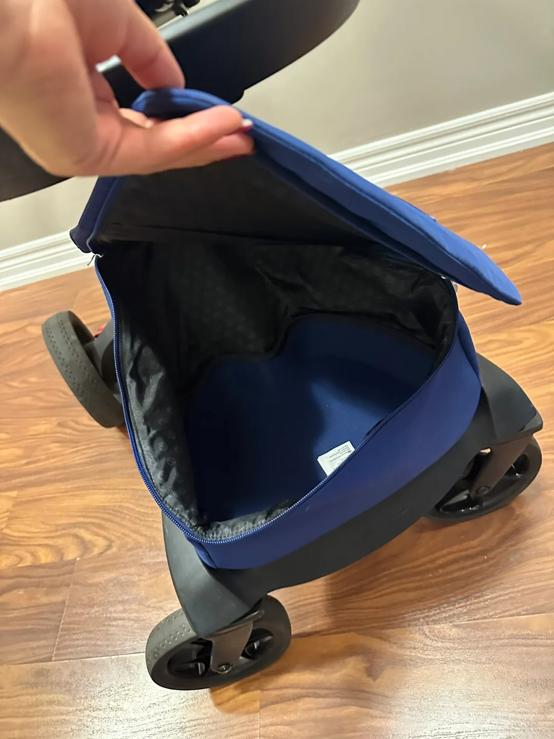 STOKKE STROLLER $500 (9.5/10) image indicator(6)