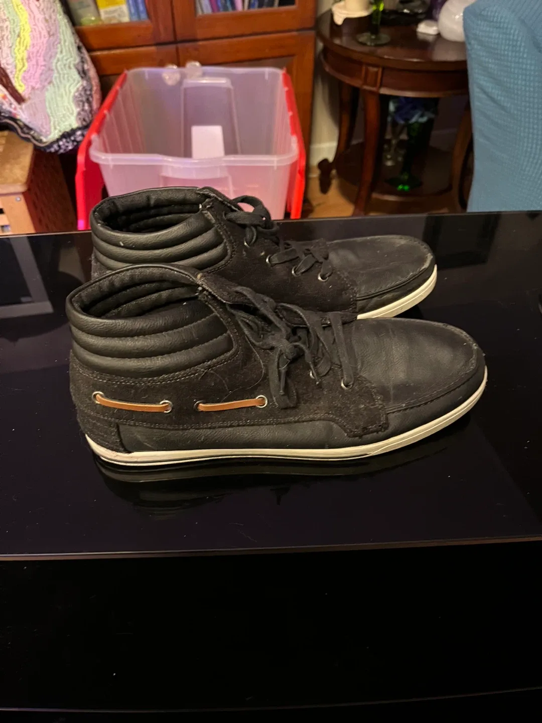 ALDO Men's size 10 Black High-Top Sneakers image indicator(2)