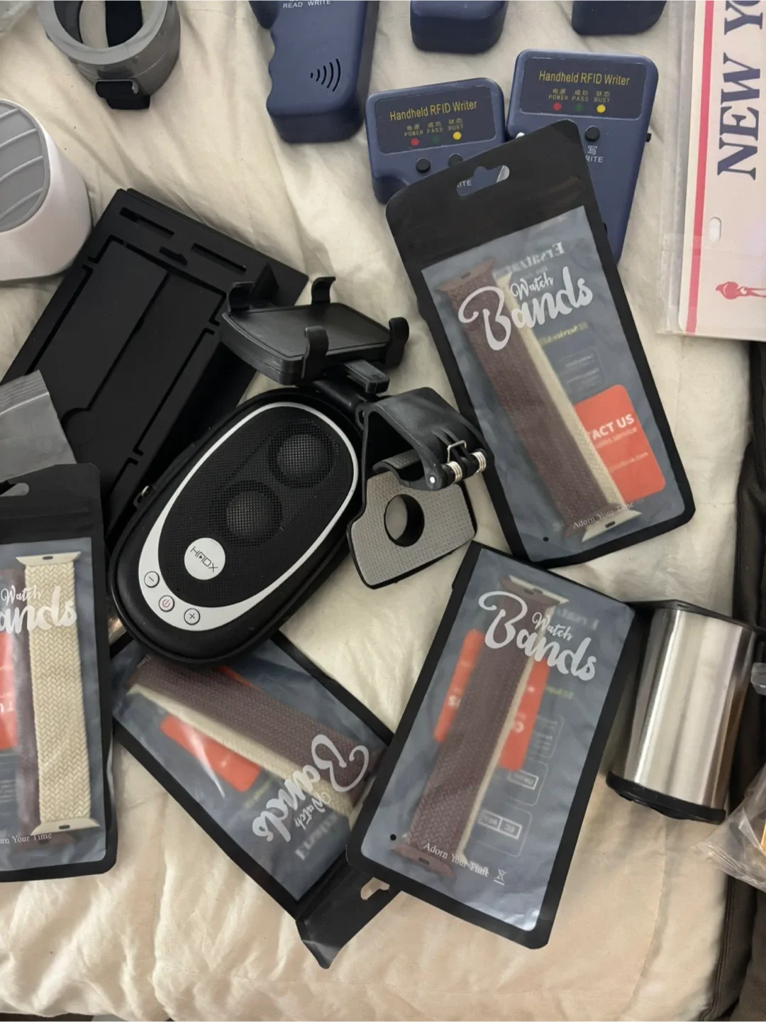 Cell phone cases, cell phone holders, baby outfits watch straps image indicator(3)