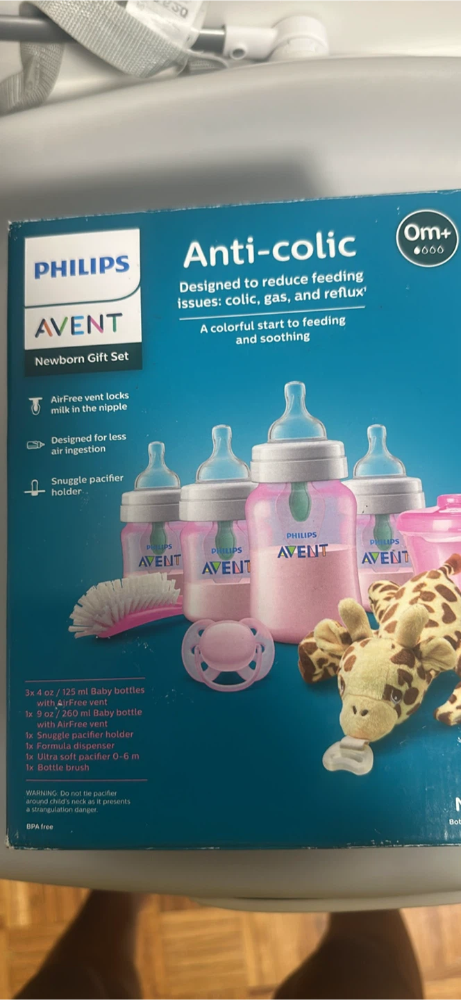 Philips Avent Newborn Gift Set - Anti-Colic, New
