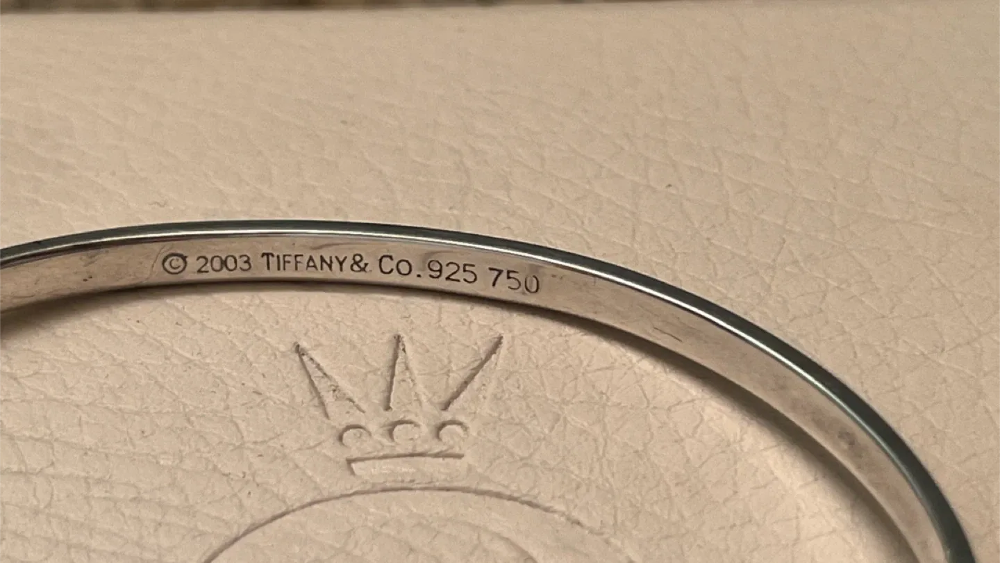Tiffany & Co. Heart Bangle Bracelet image indicator(2)