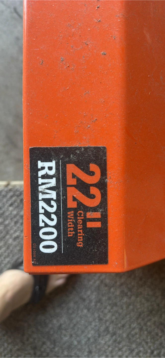 Remington RM2200 Snow Blower - 22" Clearing Width - photo 5