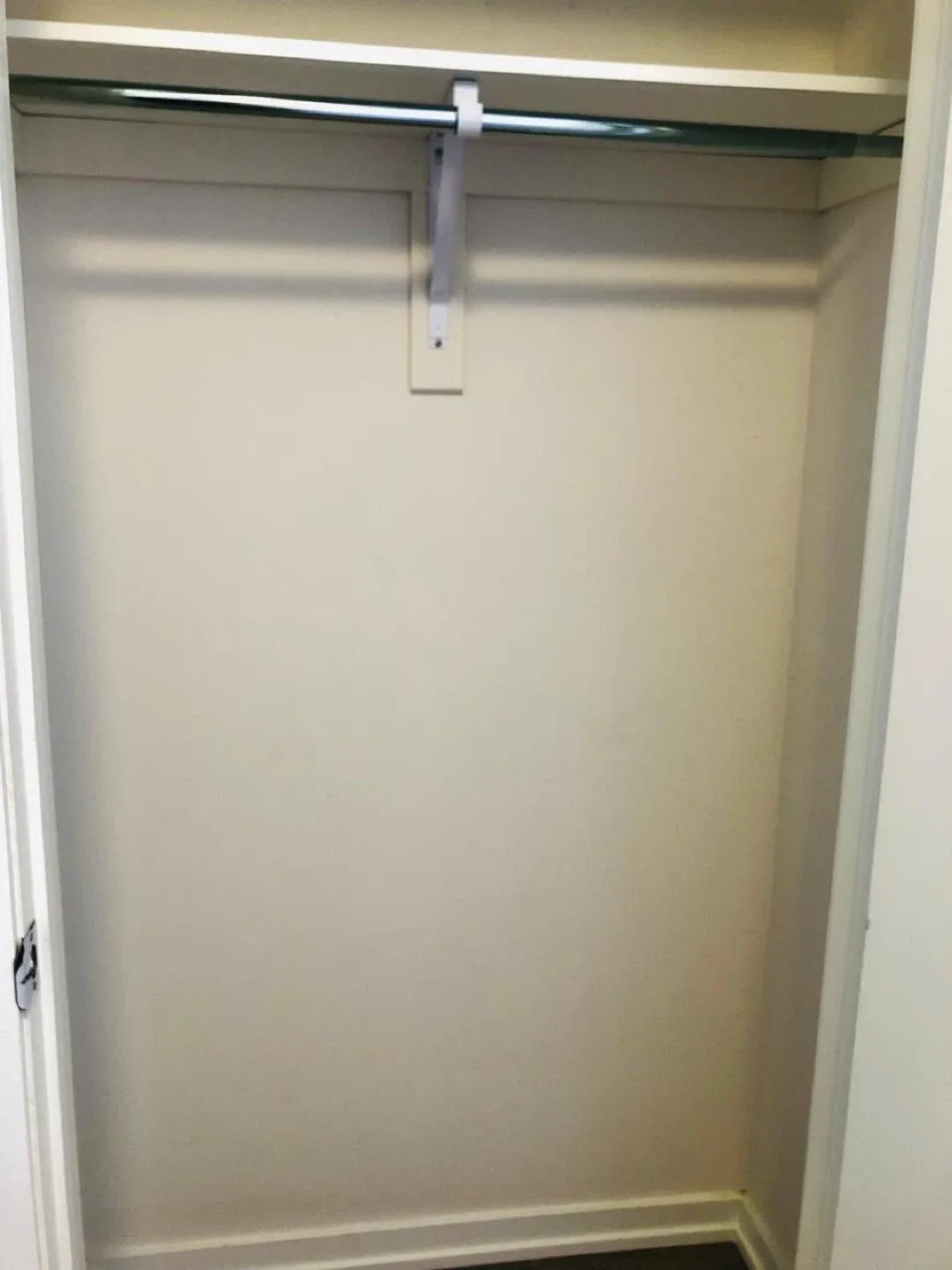 PRIVATE ROOM FOR RENT image indicator(6)