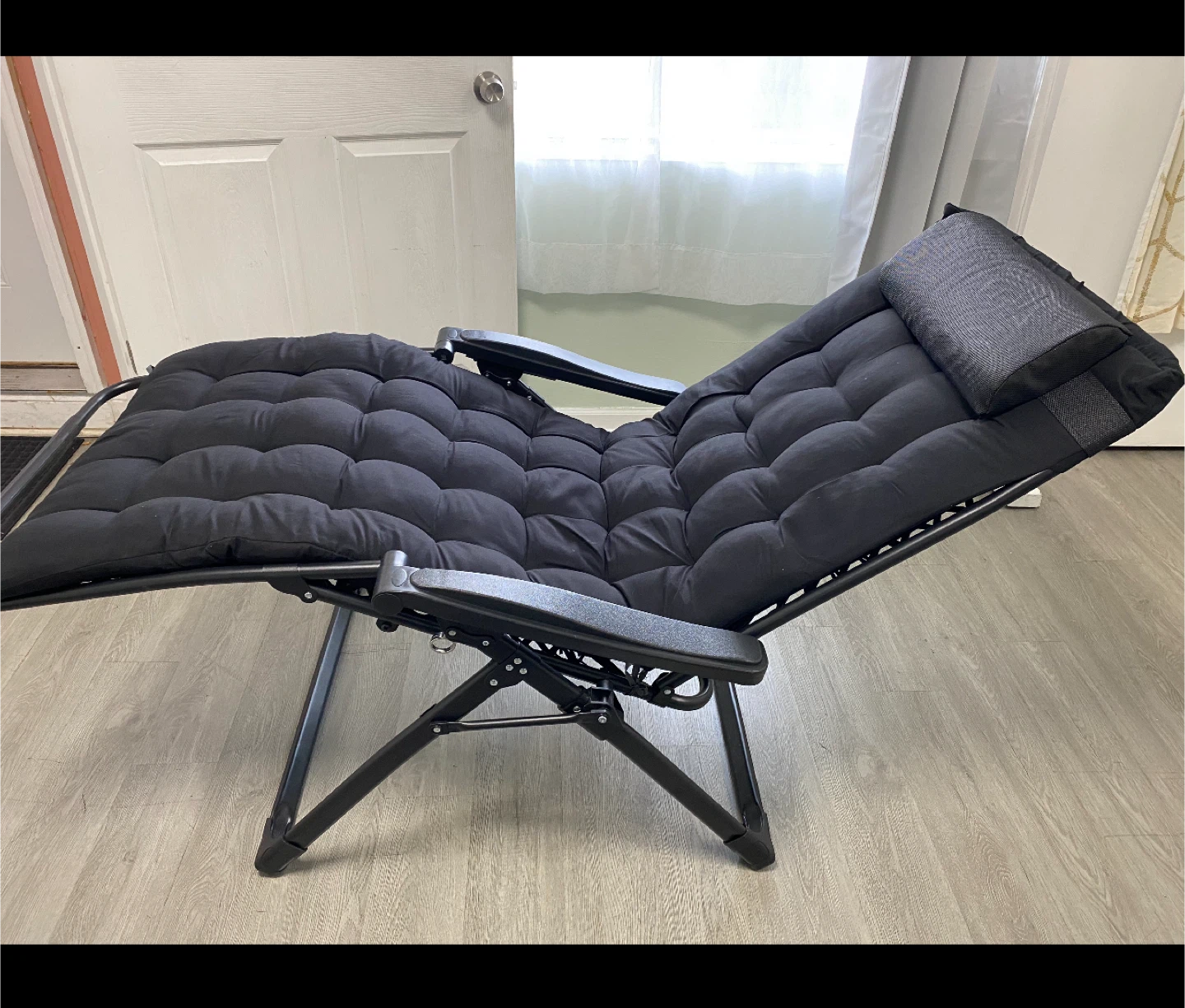 Black Zero Gravity Lounge Chair - photo 2