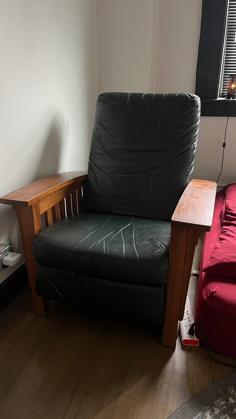 Green Leather Recliner Chair - photo 3