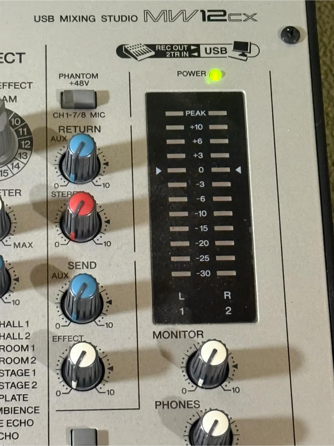 Yamaha MW12CX USB Mixer image indicator(3)