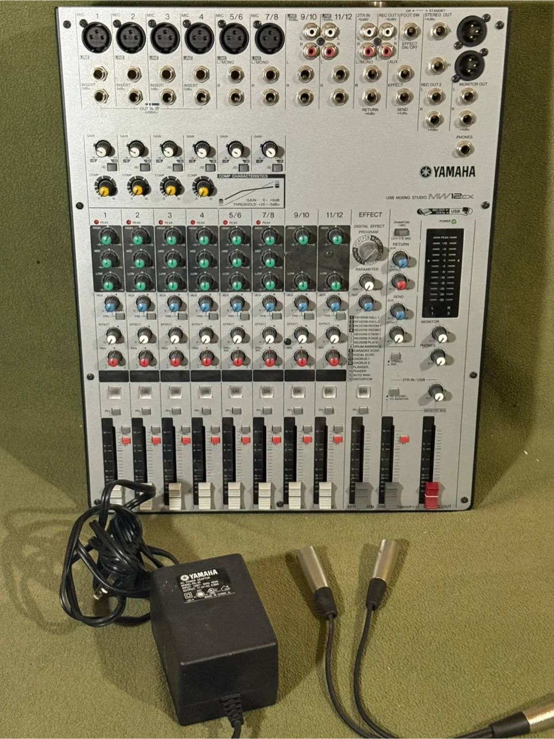 Yamaha MW12CX USB Mixer image indicator(5)
