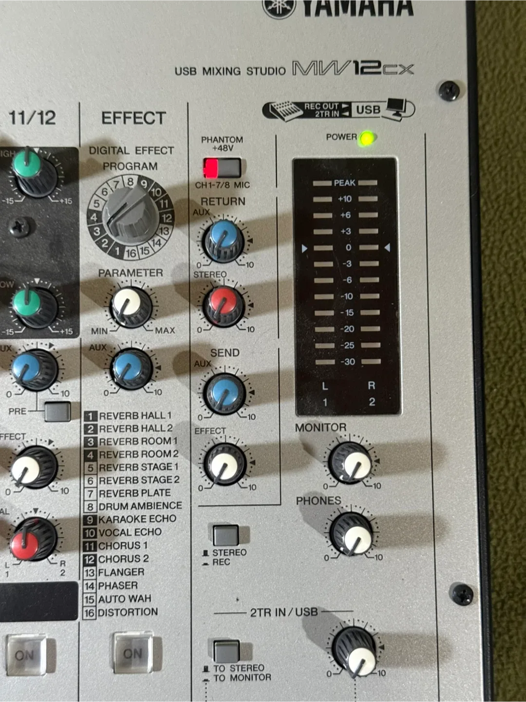 Yamaha MW12CX USB Mixer image indicator(9)