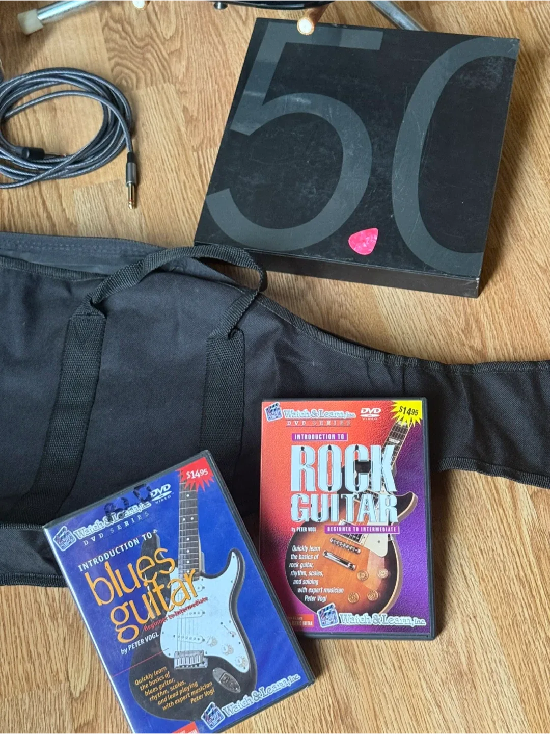 Vintage! Fender Hello Kitty Stratocaster image indicator(10)