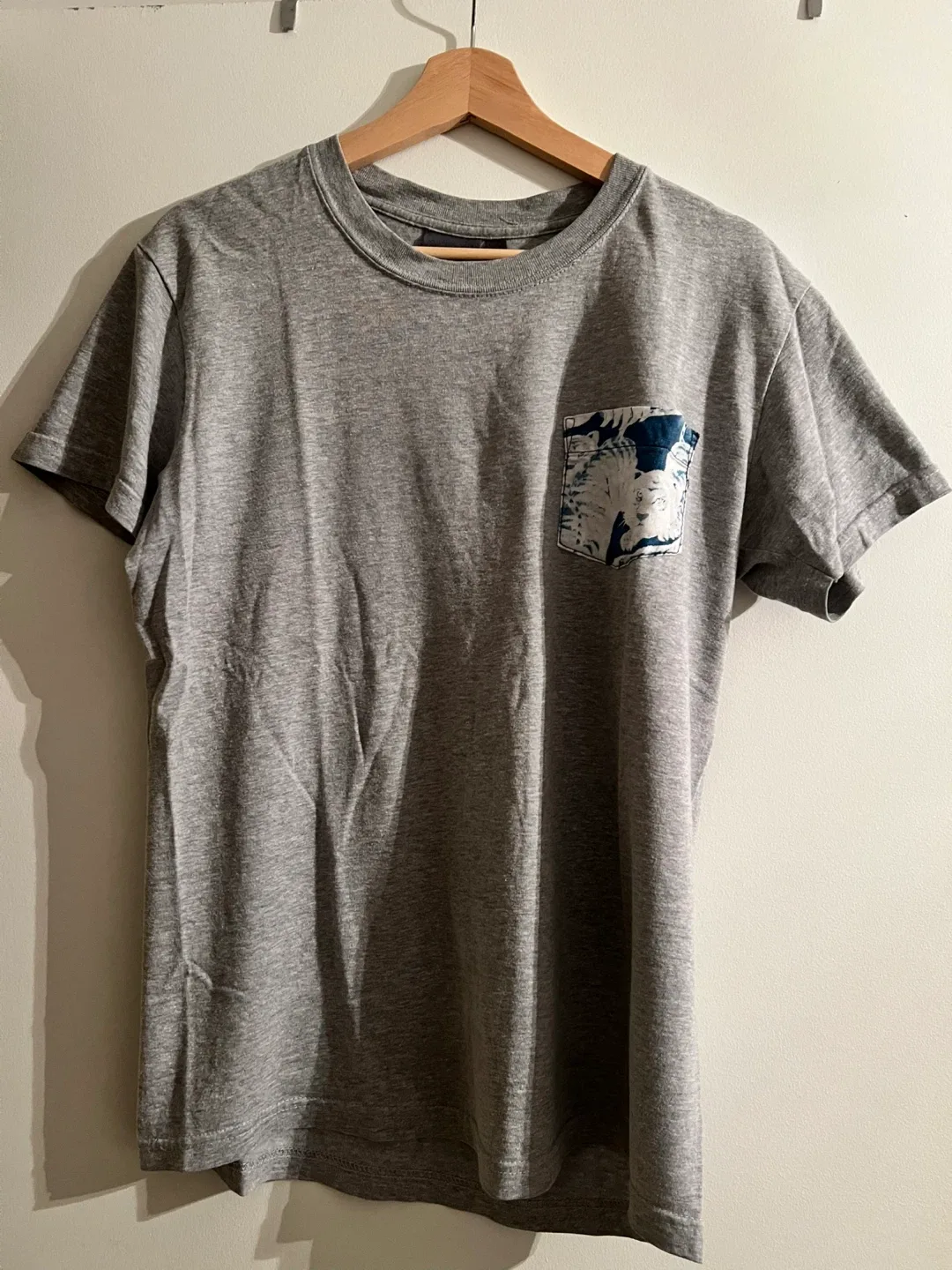 Naked & Famous Grey T-Shirt - Size M