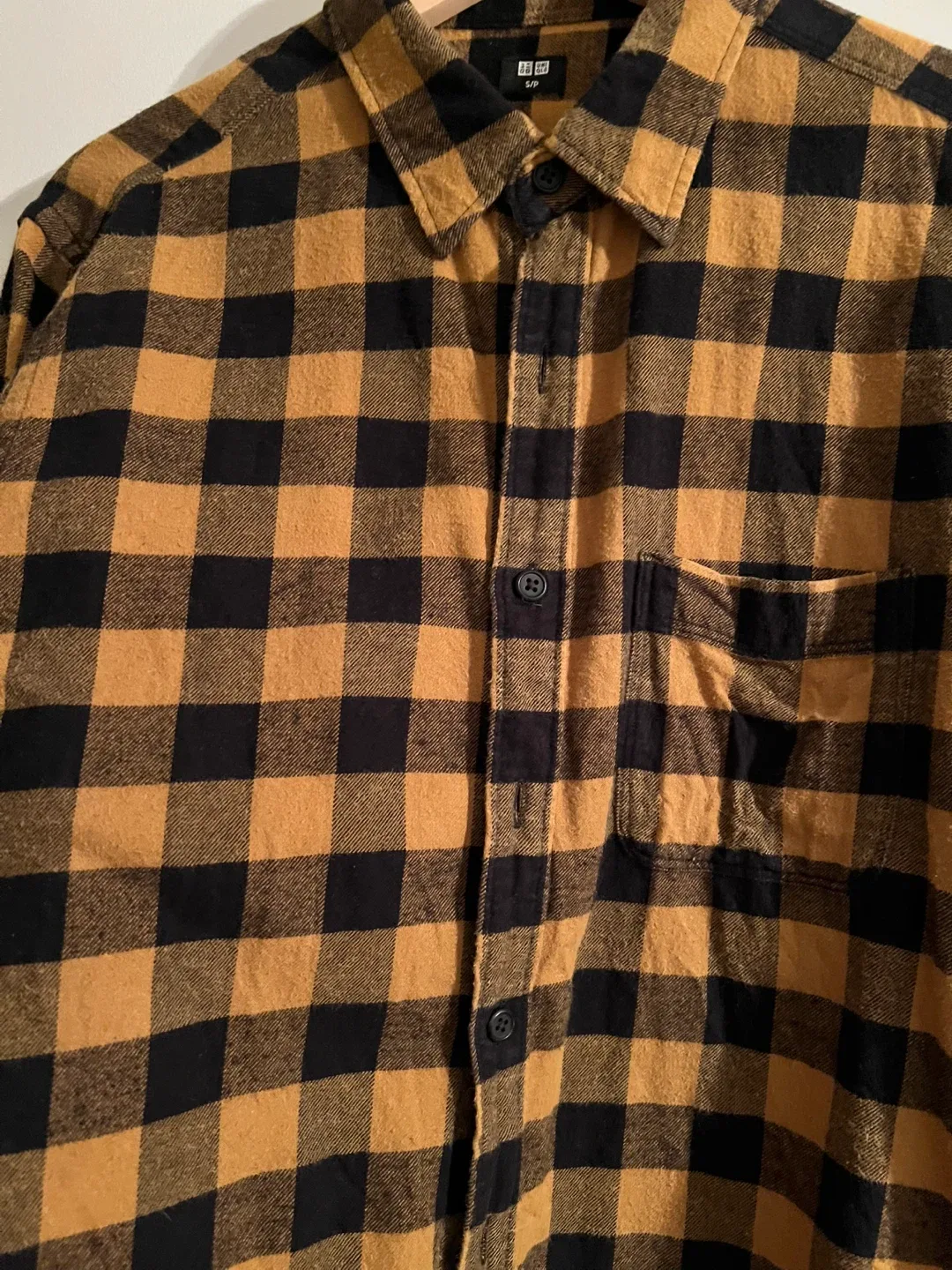 Uniqlo Flannel Shirt - Size S/P - Black & Gold image indicator(2)
