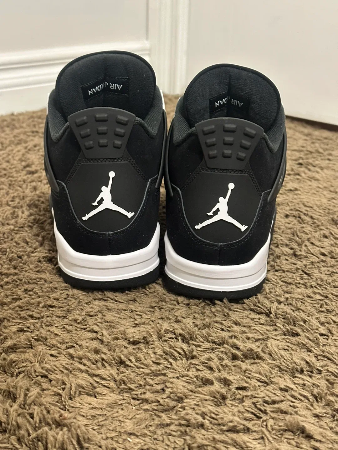 Air Jordan 4 Retro Black Cat - Size 10 image indicator(6)