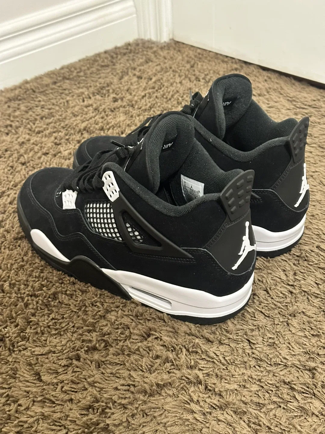 Air Jordan 4 Retro Black Cat - Size 10 image indicator(2)