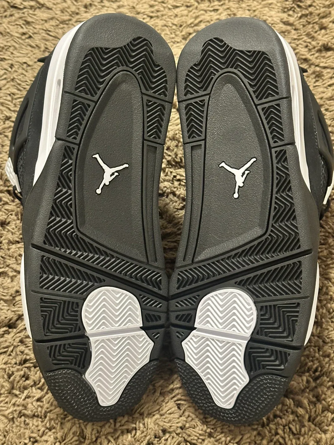 Air Jordan 4 Retro Black Cat - Size 10 image indicator(7)