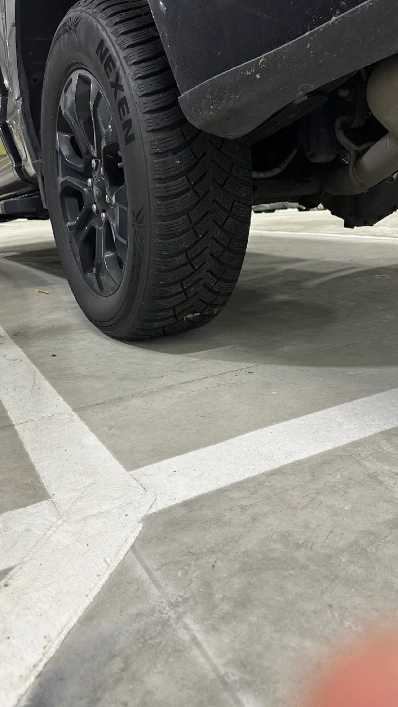 Ford Rims with Nexen Winter Tires image indicator(3)