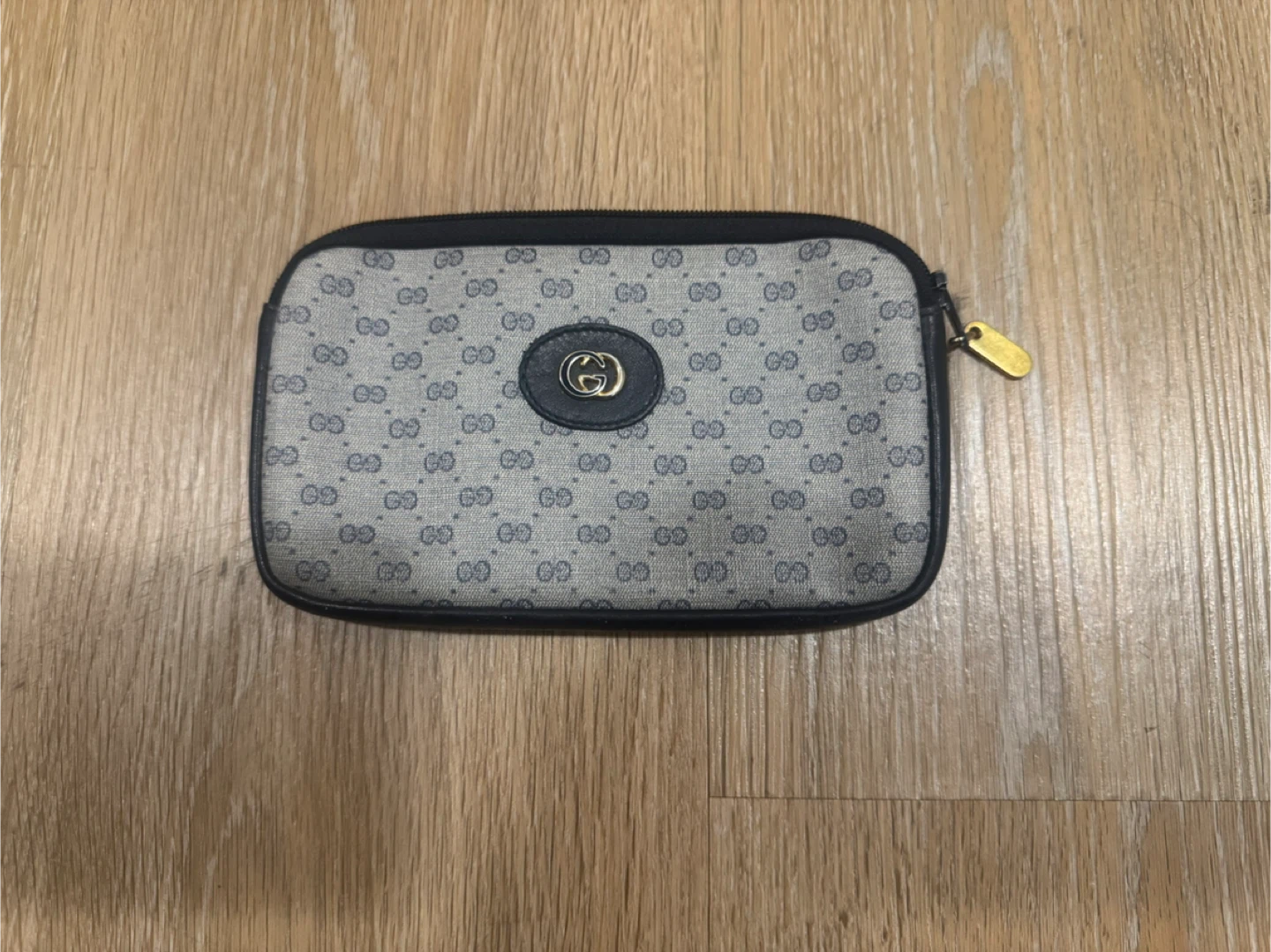 Gucci GG Vintage Cosmetic Bag
