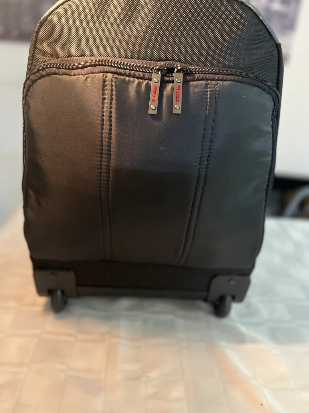 Targus Rolling Backpack image indicator(5)