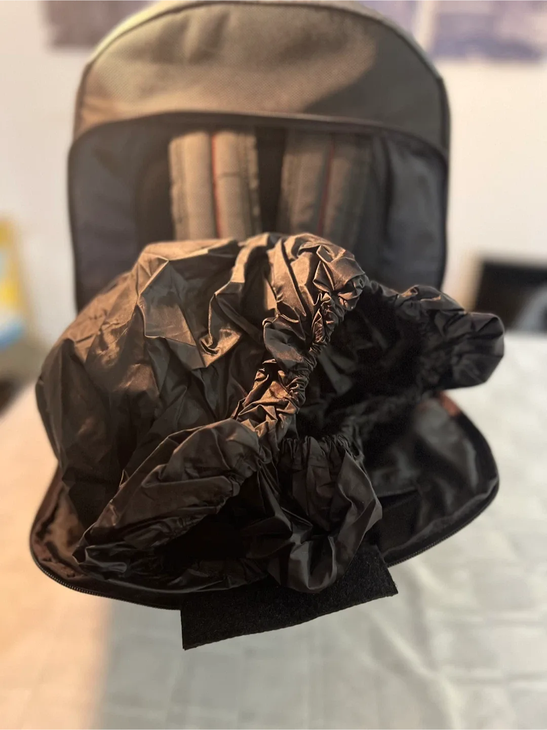 Targus Rolling Backpack image indicator(9)