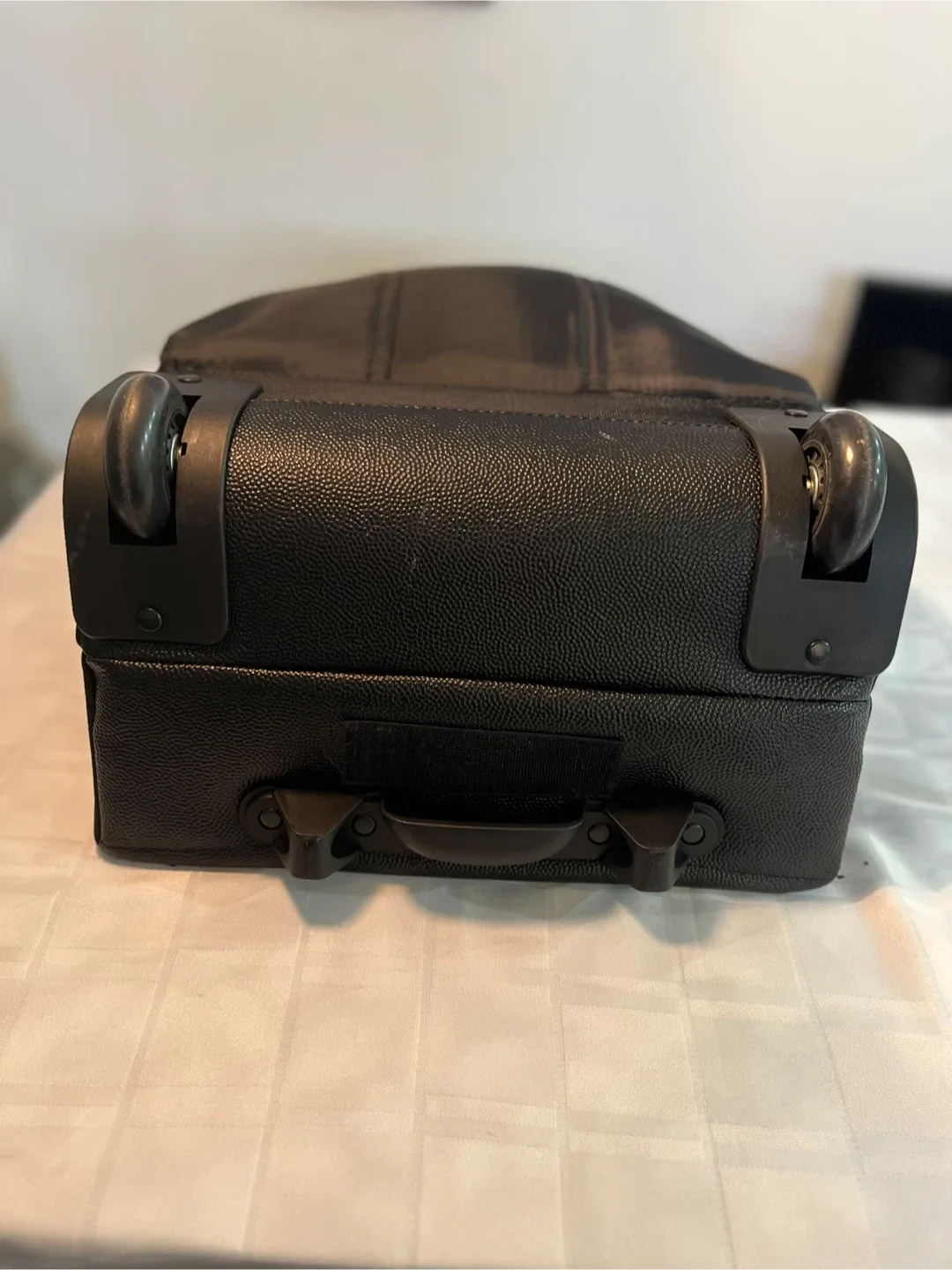 Targus Rolling Backpack image indicator(8)