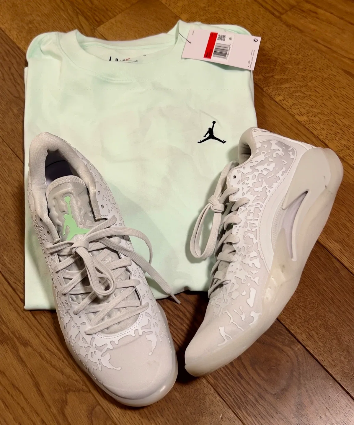 Nike Jordan Tatum 2 Shoe & Jordan T-Shirt