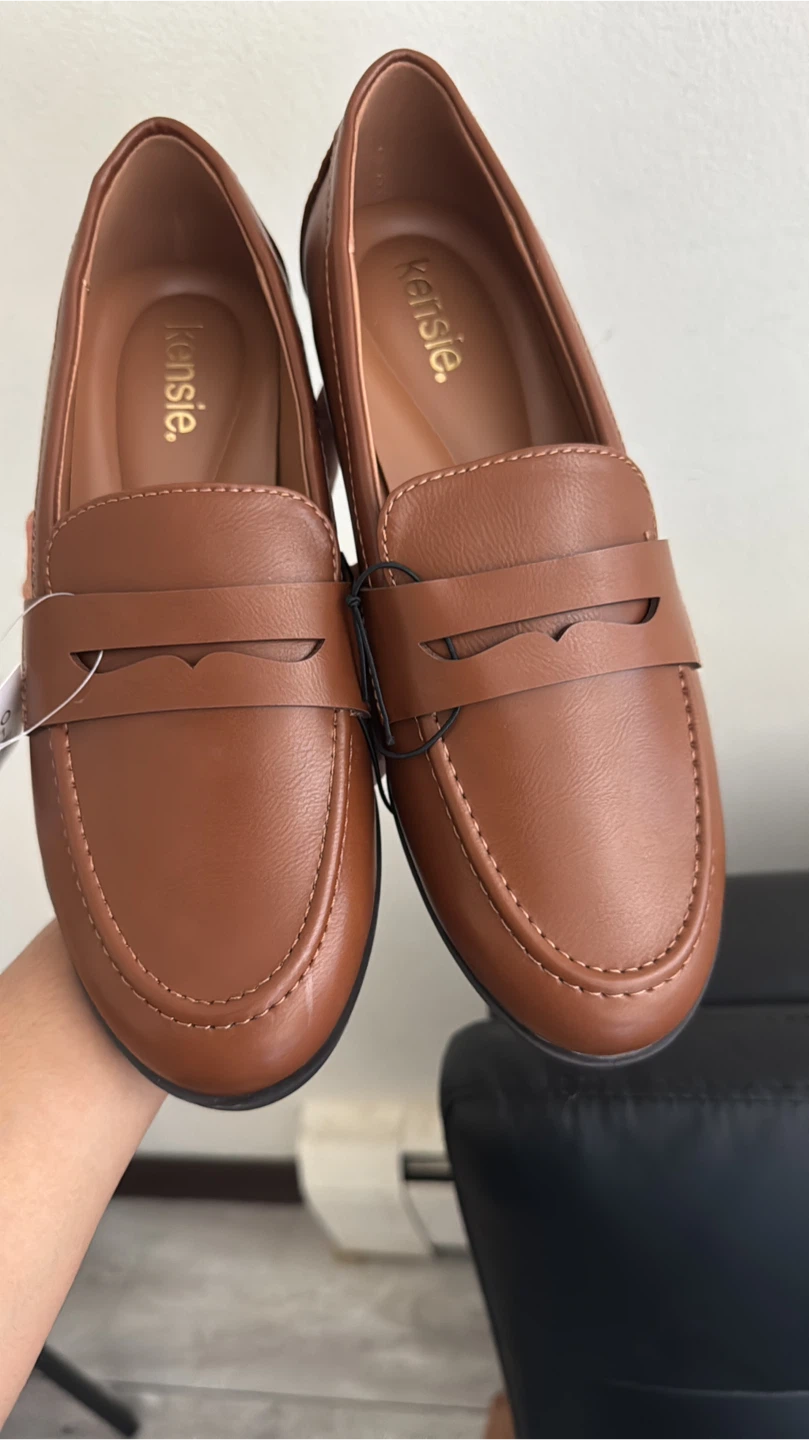 New Kensie Women's Brown Loafers