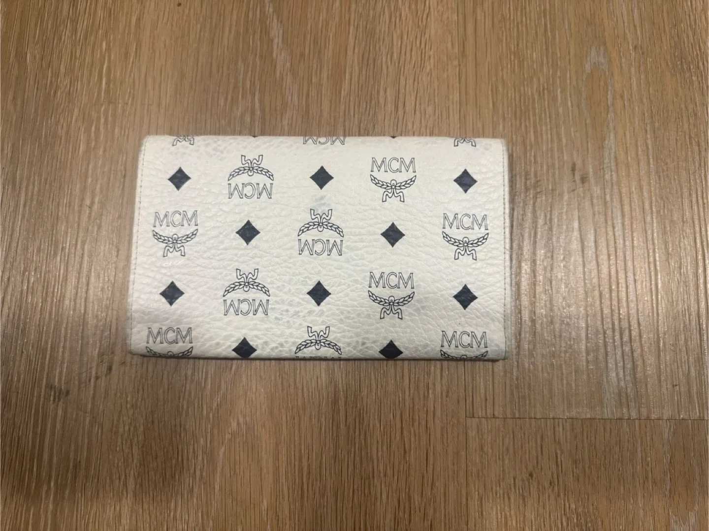 MCM Trifold Vintage Long Wallet image indicator(2)