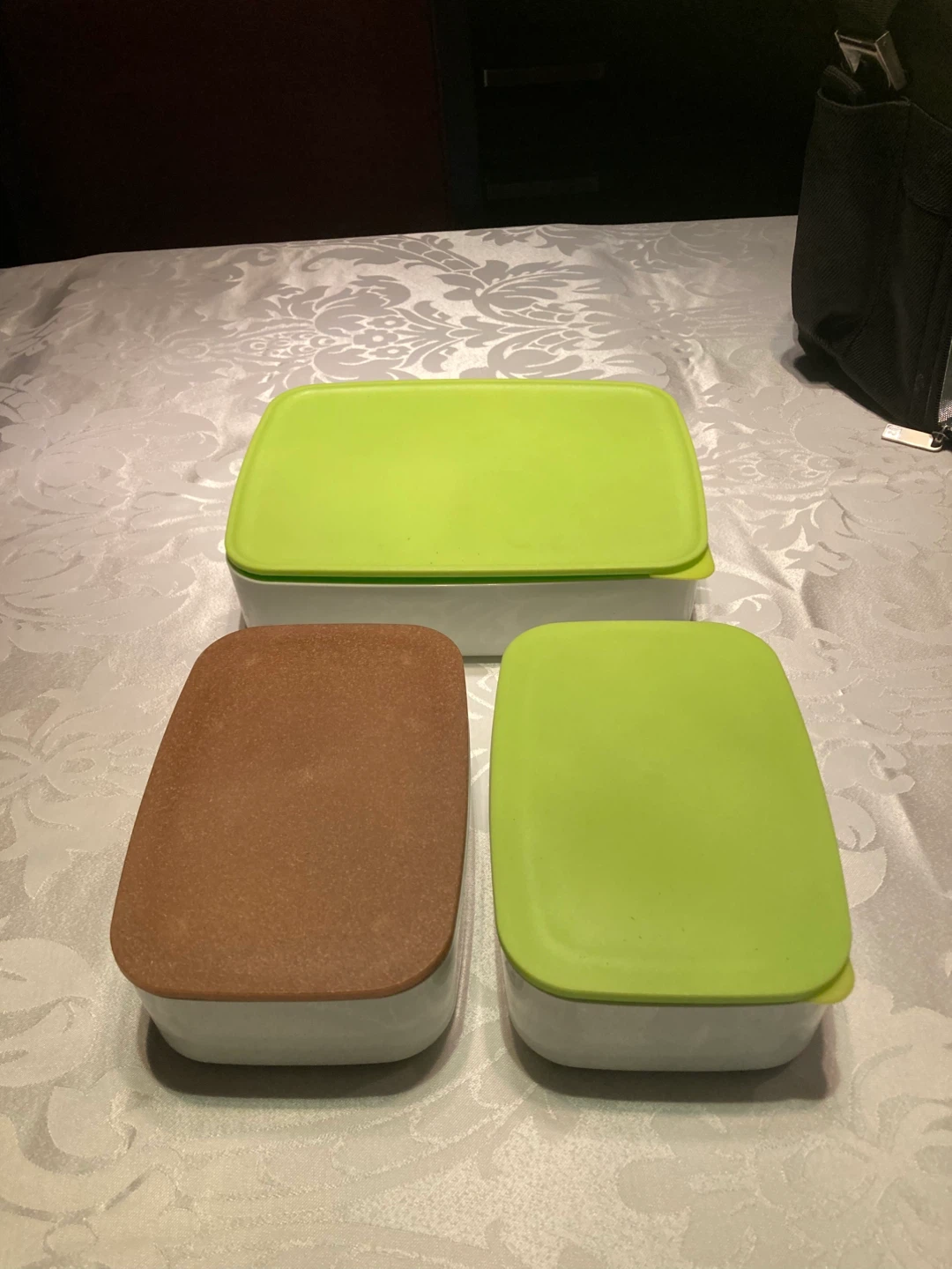 Black Ricardo brand Lunch Bag with Containers - photo 3