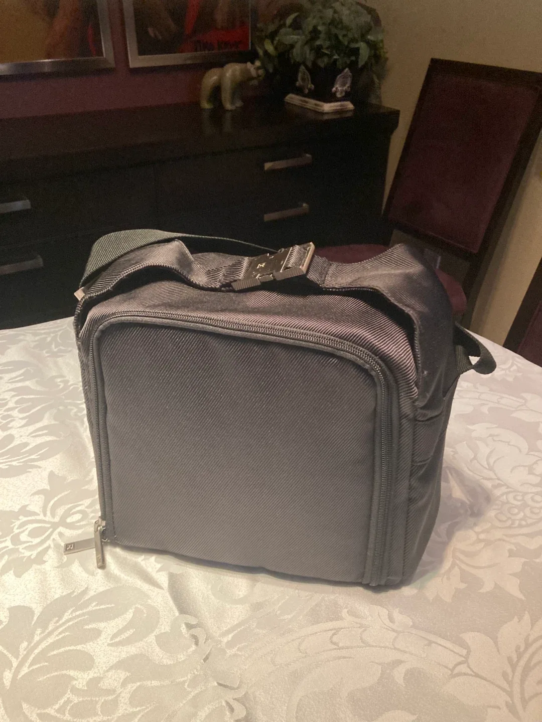 Black Ricardo brand Lunch Bag with Containers thumbnail