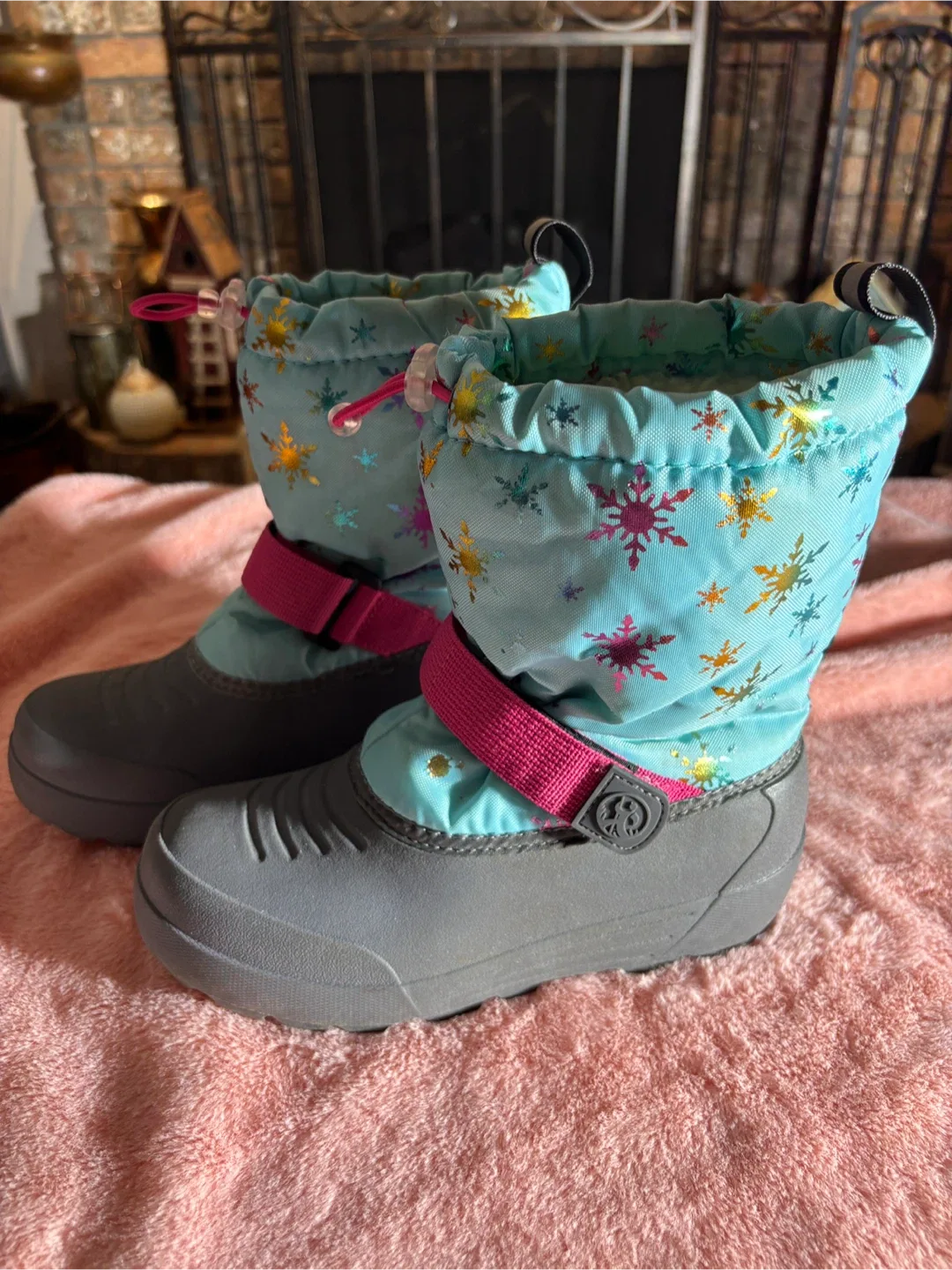 💕Girl’s Northside Winter Boots size 2