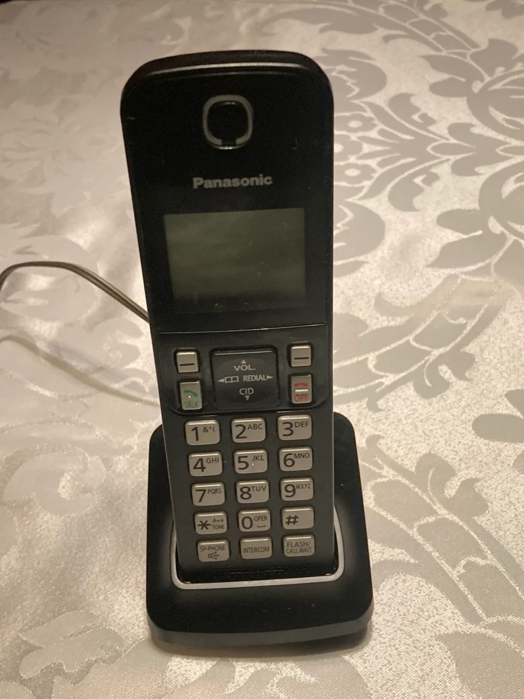 Panasonic KX-TGC380C Digital Cordless Phone Set image indicator(3)