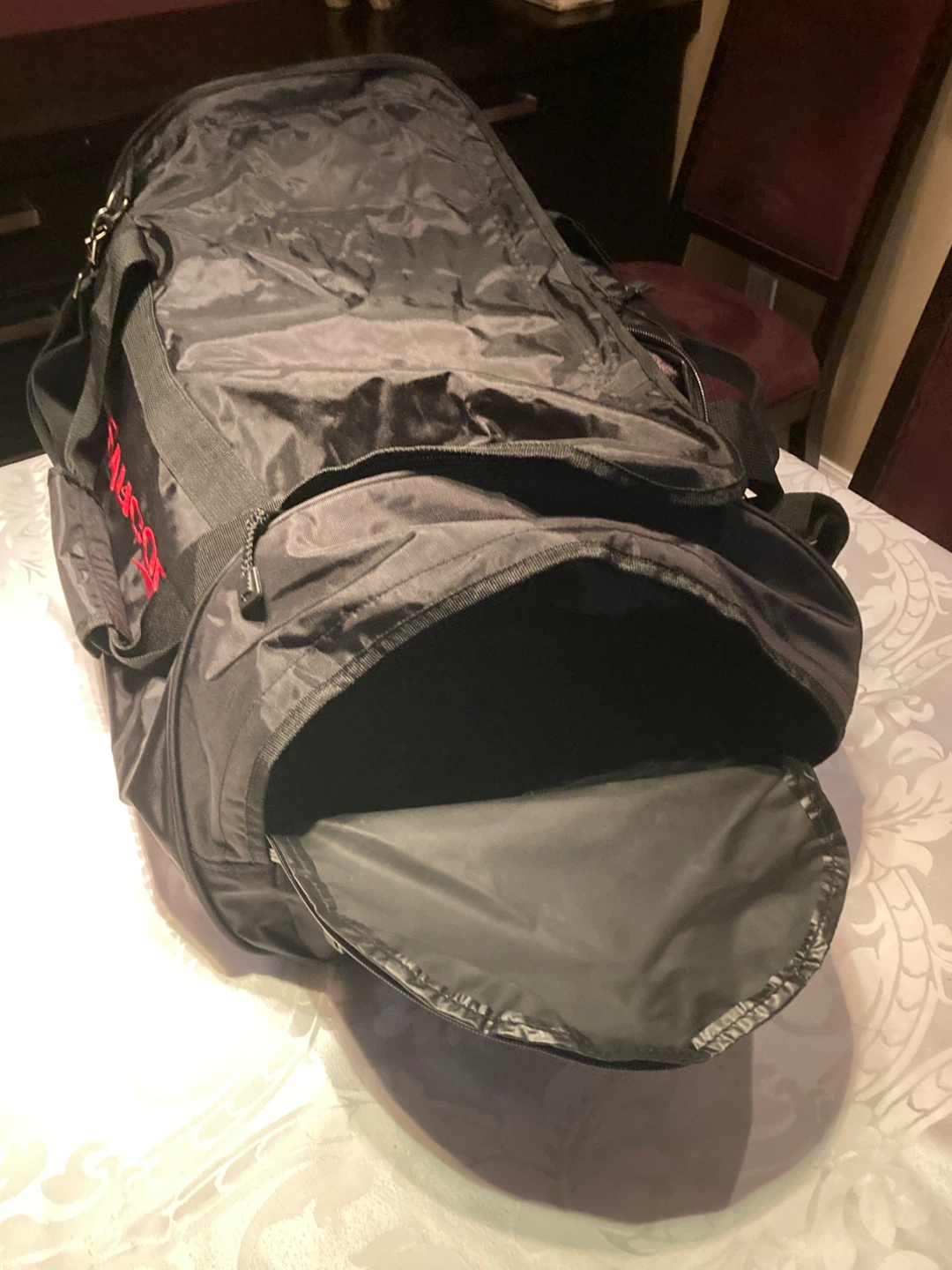 Saucony Black Duffle Bag - photo 3