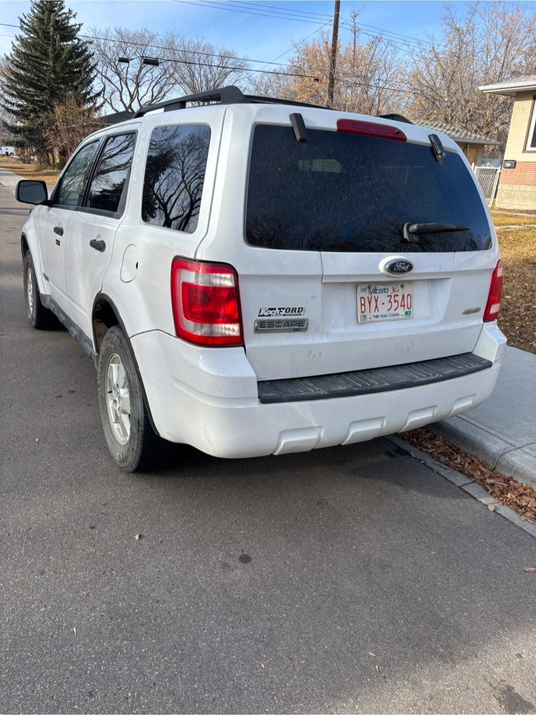 Ford Escape White SUV - photo 4