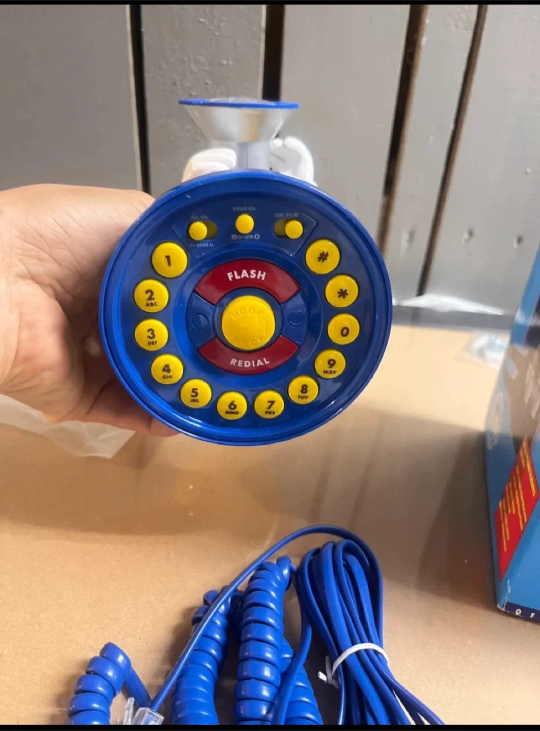 M&M's Yellow Character Mega Phone image indicator(5)