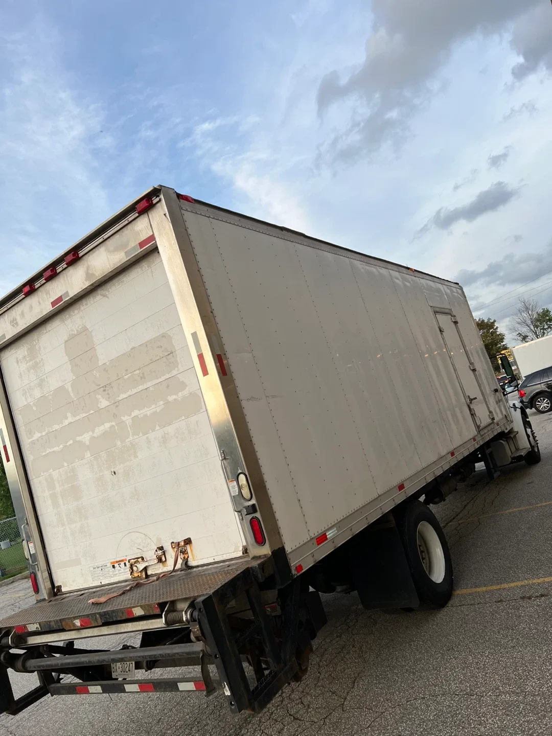 Reefer straight truck image indicator(5)