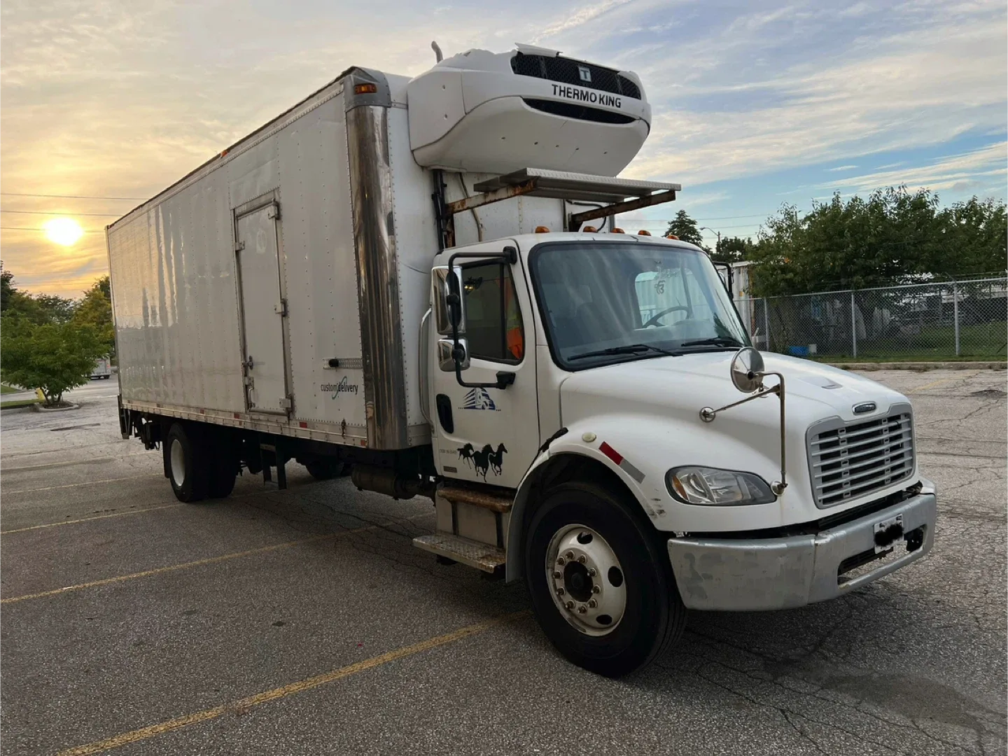 Reefer straight truck image indicator(4)