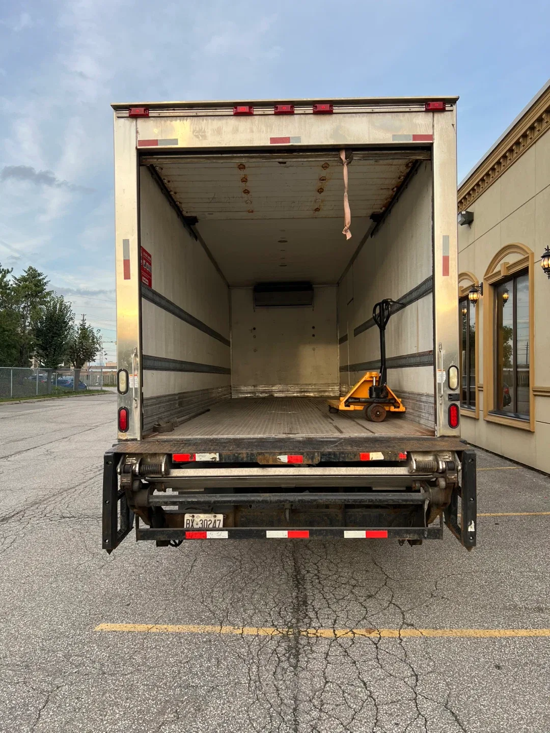 Reefer straight truck image indicator(7)