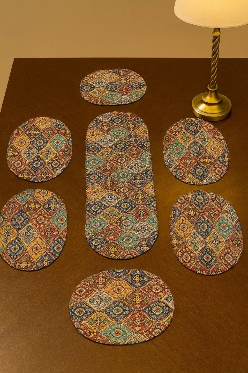 Table Runner and Placemat Set image indicator(3)