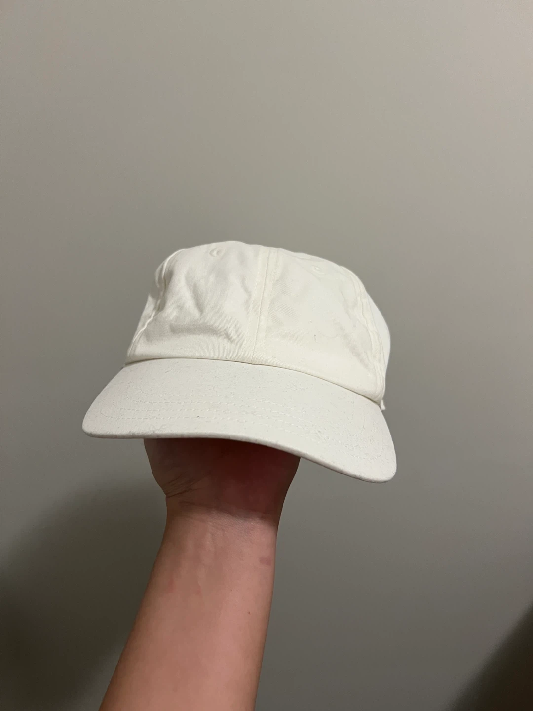 Tna Aritzia White Baseball Cap