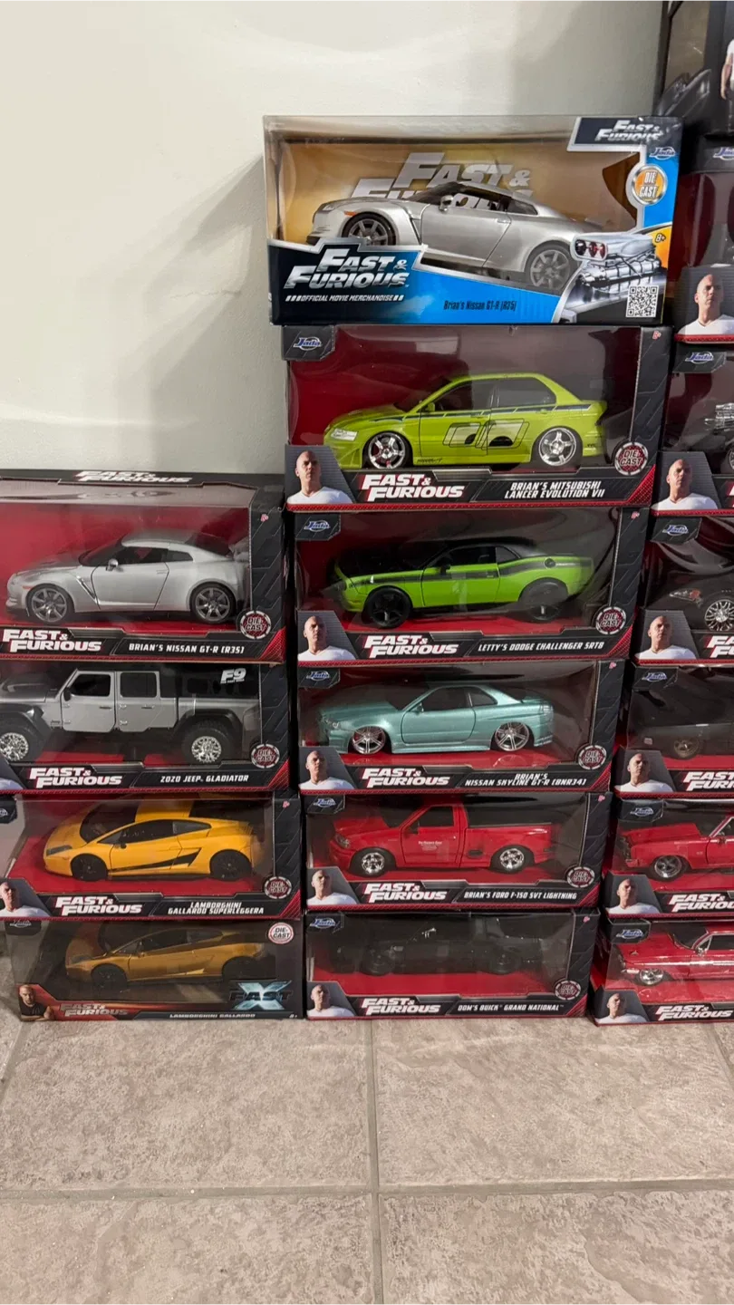 Fast & Furious Diecast Car Collection image indicator(3)