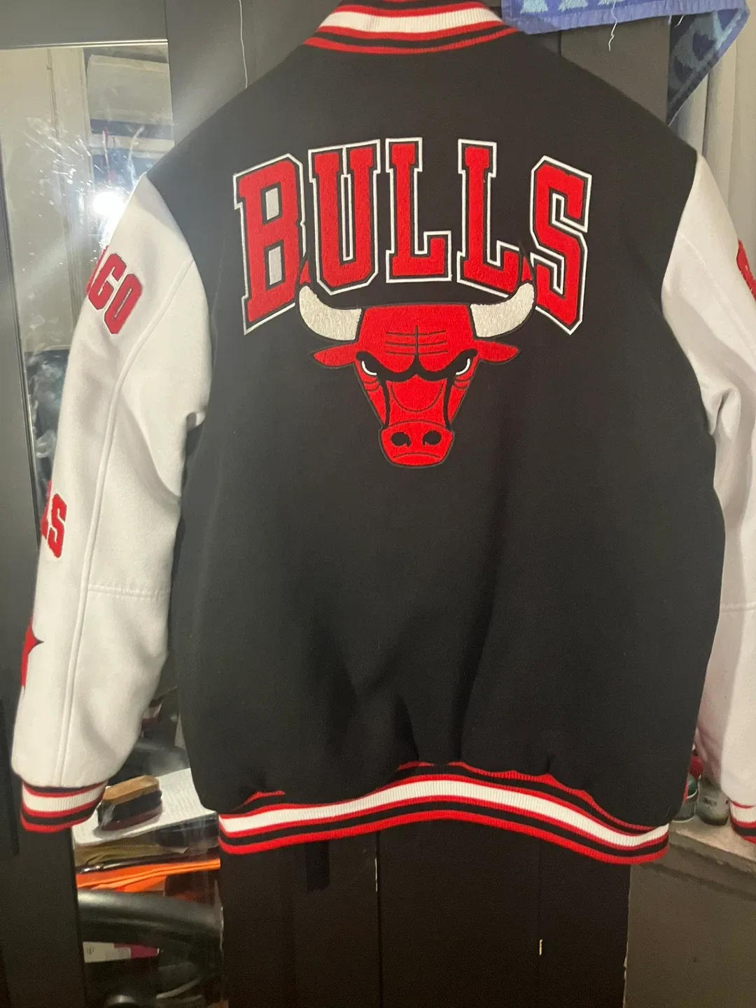 Chicago Bulls Varsity Jacket image indicator(3)